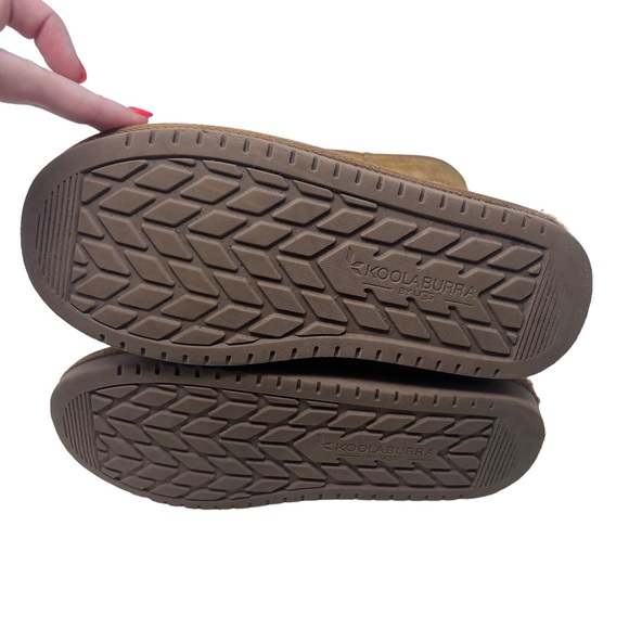 UGG Koolaburra Koola Sheepskin Tall Chestnut Boot - Picture 5 of 11